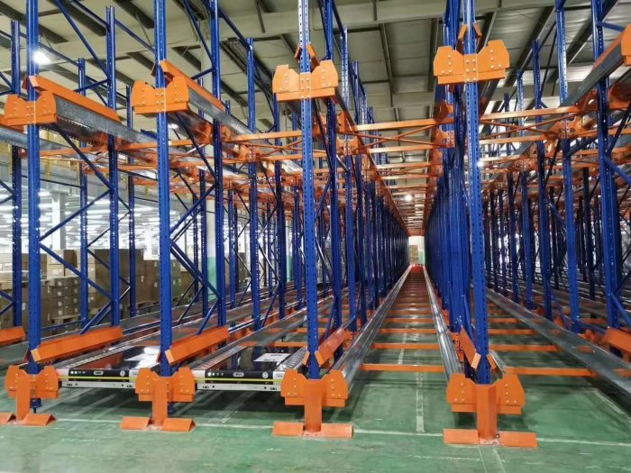 穿（chuān）梭（suō）式貨架